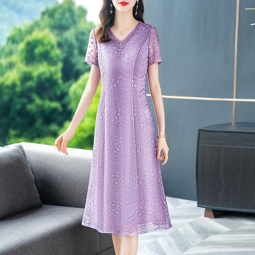 新款洋气妈妈轻奢气质裙，女夏季网纱刺绣高雅中长款连衣裙YMR-8725 商品图2