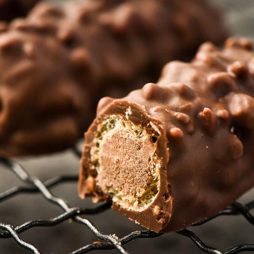 飞瑞尔黑巧克力榛子夹心威化卷100g 商品图1