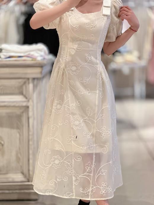 【门店同款】夏季重工刺绣蝴蝶结连衣裙 150627239 商品图0