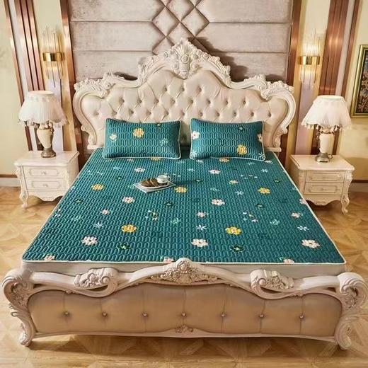 凉感天丝面料+天然乳胶填充+防滑水洗底布【泰国乳胶凉席三件套】可折叠可水洗冰丝席空调席三件套 凉而不冰 上下透气孔 舒适不闷汗 柔软舒适 静音睡眠 天丝面料 比普通面料低2-5度 商品图13