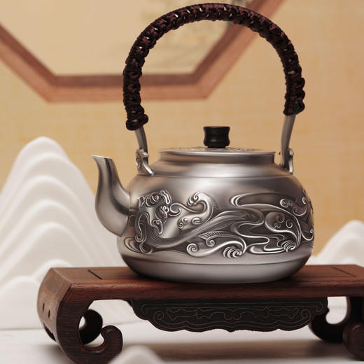 双龙献瑞壶 商品图1