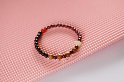 XYZT0532°紫檀石榴石楠木手链手串 商品图2