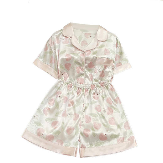 【小红书郁金香冰丝睡衣】夏季短袖短裤轻奢氛围感家居服 网红风家居服套装 修饰颈部线条 环保活性印染 自在不束缚 商品图3