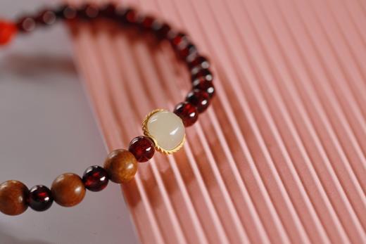 XYZT0532°紫檀石榴石楠木手链手串 商品图3