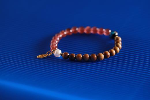 JSNM0142-3°金丝楠木草莓晶手串 商品图2