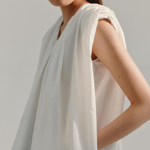 LIYIHAN 褶皱宽肩连衣裙 Y233L07201 商品图1