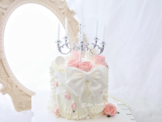 女士款 珠光宝气 蝴蝶结 烛台 粉粉小玫瑰 翻糖 韩式裱花蛋糕 商品图2