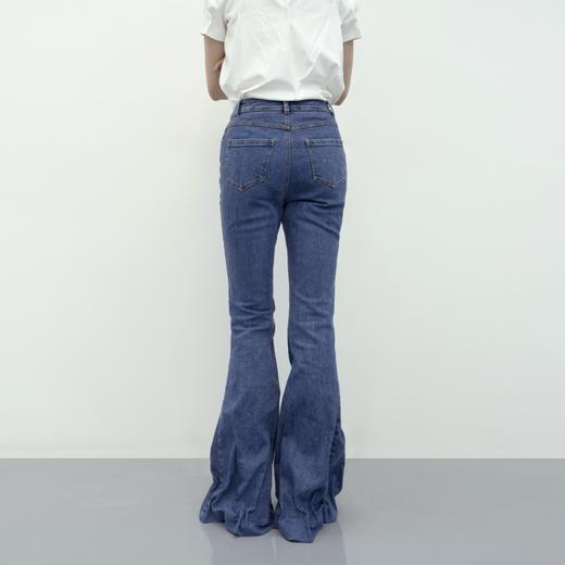 LIYIHAN 收褶喇叭牛仔裤 Y233K08550 商品图4