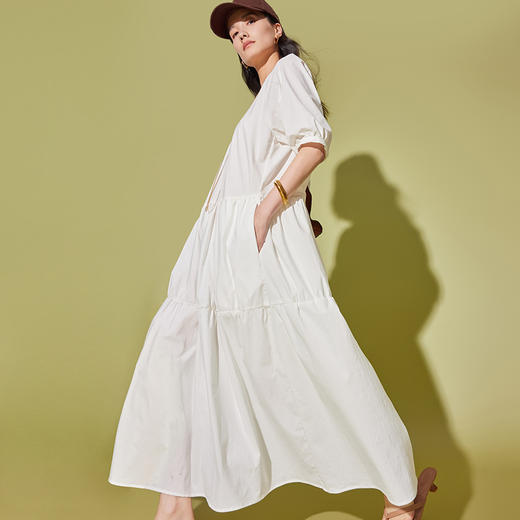 IN AND ON 棉麻高密微弹 气质廓形打皱连衣裙 53435 商品图1