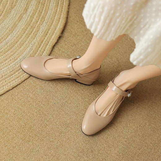 时尚气质，粗跟复古单鞋LD-6384 商品图6