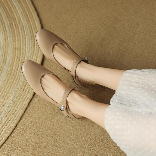 时尚气质，粗跟复古单鞋LD-6384 商品图8