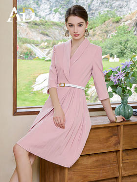 AD高端气质正装连衣裙OL通勤粉色西装裙百褶女夏季主持人演讲服装