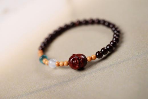 XYZT0493°紫檀橄榄核手链 商品图2