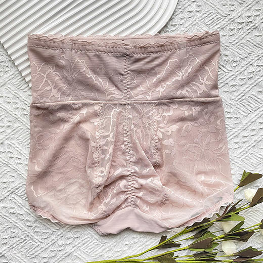 告别小肚子 包臀收腹无痕平角中腰塑形裤 无束缚𝟎压迫 这个夏天不能少的翘臀小心机 商品图9