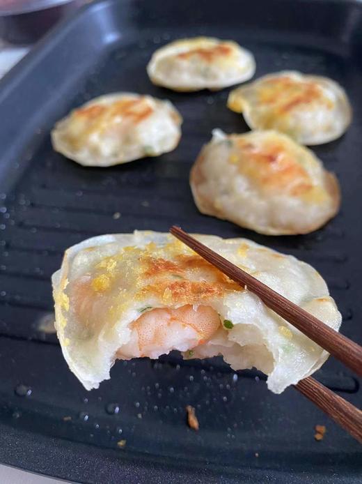 【月亮虾仁饼】用潮汕传统工艺,手工制作，将墨鱼浆与大虾仁进行完美交融，每份10个 商品图4