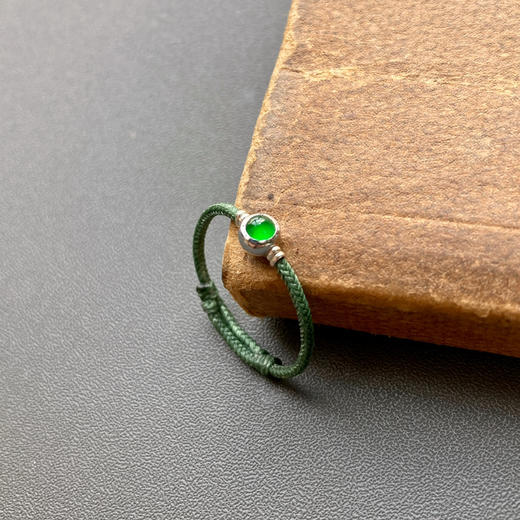 高冰种阳绿翡翠蛋面编织手绳 商品图3