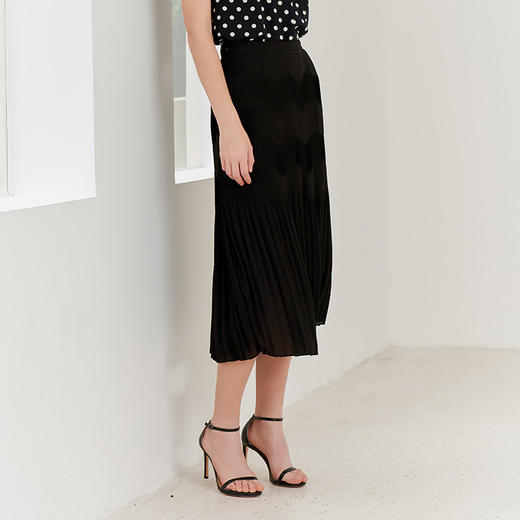 【女士百褶半裙】23年夏季新品女士百褶裙中长款内搭衬布半身裙 商品图1
