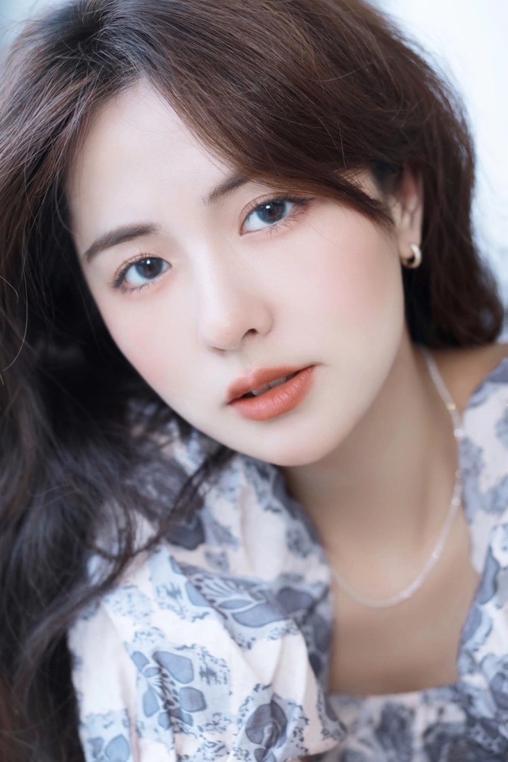 LILIAN美瞳 年抛隐形眼镜 蓝不绿 14.2mm 1副/2片 左右度数可不同-VVCON美瞳商城20