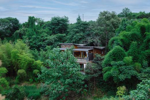 【5折特惠-眉山205号院】4房/5房/6房/15房小院，私汤温泉、地暖/暖气、亲子采摘，户外烧烤、野炊，精致的客房，贴心的管家式服务！phxz 商品图0