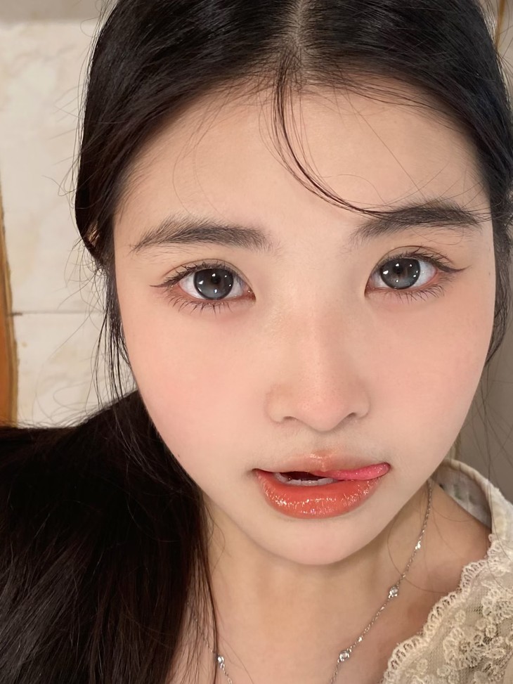 RUNACO美瞳 年抛隐形眼镜 小椰球 14.2mm 1副/2片 左右度数可不同 - VVCON美瞳商城