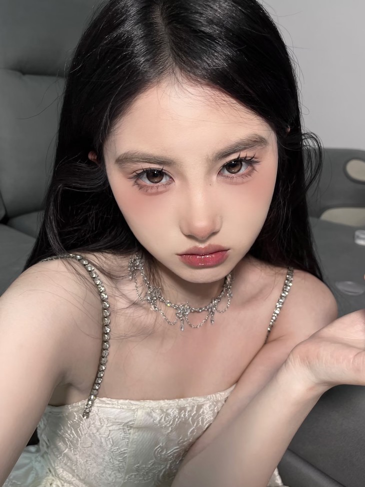 RUNACO美瞳 年抛隐形眼镜 小萌环 14.2mm 1副/2片 左右度数可不同-VVCON美瞳商城12