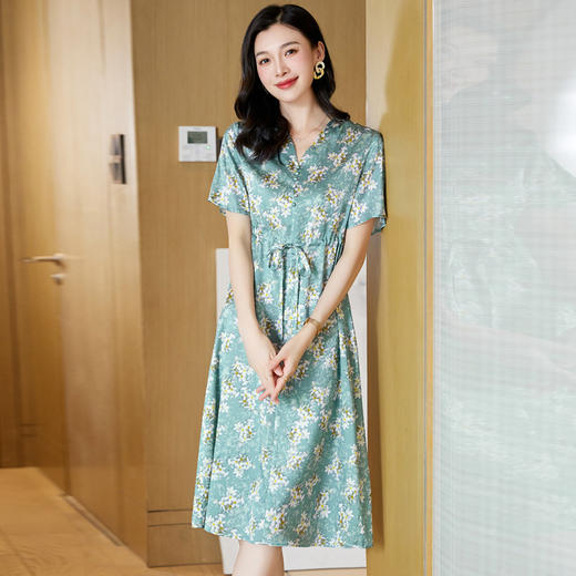 ASE-23063印花V领气质优雅知性真丝连衣裙 商品图3