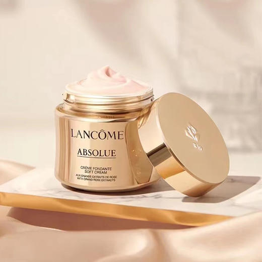 【3月省钱星品 928元】兰蔻 菁纯面霜清爽型60ml 臻颜精萃乳霜轻盈版 26年尾 介意勿拍 商品图0