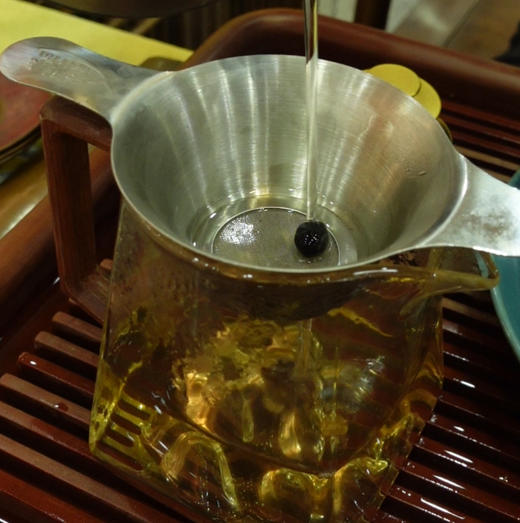 宣哥上高货宝贝啦；普洱精华浓缩；【2023年茶膏】云南普洱茶膏技艺非遗传承人：李韵德老先生亲手熬制；50斤才能熬制2斤；1粒赛黄金；60g/罐；数量稀缺【每个id限购3罐】 商品图3