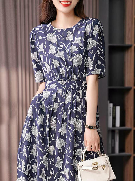 YX【现货7天】真丝桑蚕丝印花连衣裙女2024夏季新款韩版复古气质显瘦长裙子 商品图2