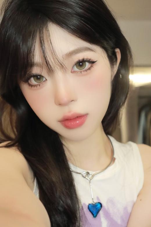 Leenscolor旗下 ·香菜棕绿&蓝色烟火 · 14.5mm白狮参考着色中大直径  年抛美瞳  2片 商品图10