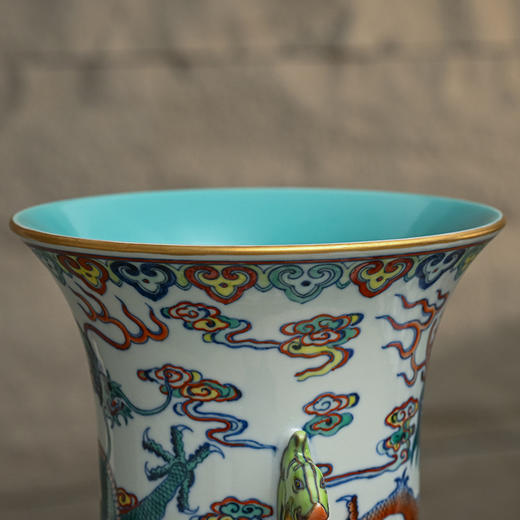 二十世纪 斗彩龙纹双耳大赏瓶（一对） 商品图1