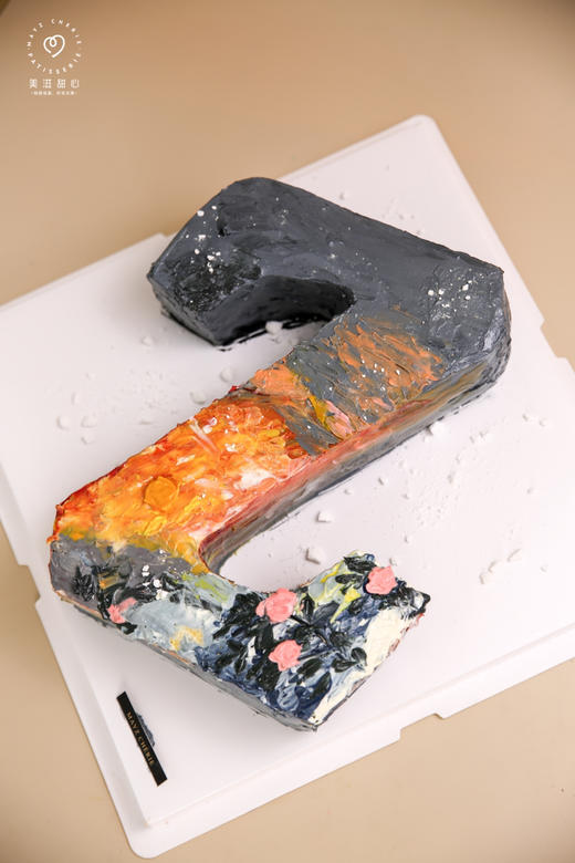 高级定制字母蛋糕 商品图0