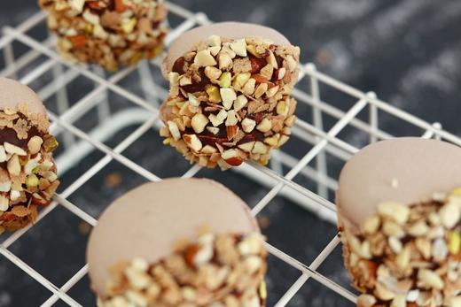 韩式胖马卡龙（焦香坚果巧克力口味） 商品图1