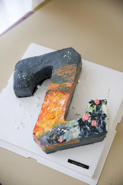 高级定制字母蛋糕 商品图3