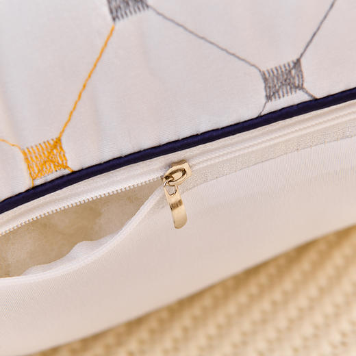 枕头枕芯护颈枕助睡眠大人家用一对学生宿舍单人酒店枕 商品图6