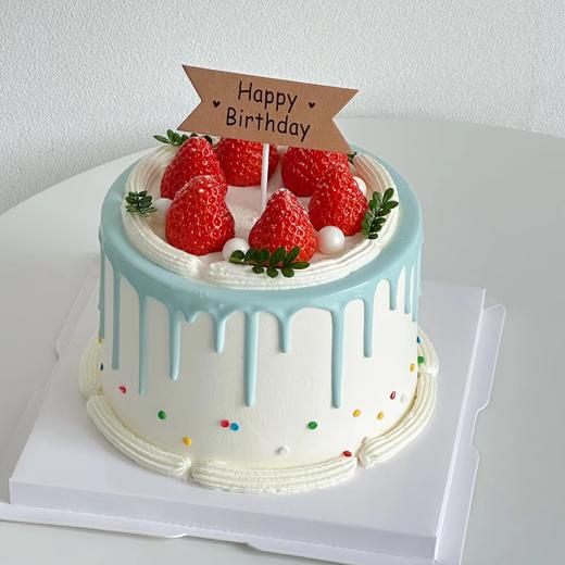 草莓多多·冰激凌蛋糕 商品图0