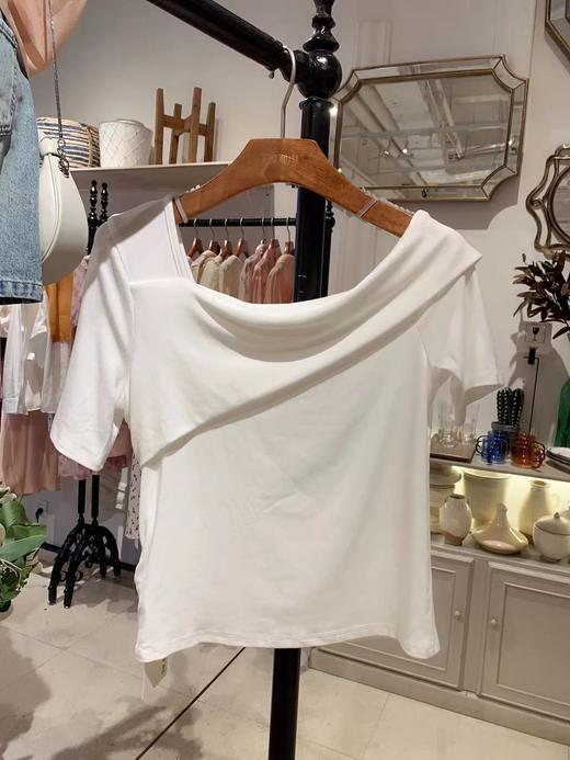 【门店同款】夏季气质斜肩上衣 150626990 商品图0