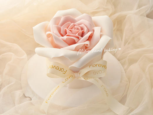 女士款 一朵玫瑰花 优雅粉玫瑰 翻糖蛋糕 商品图1