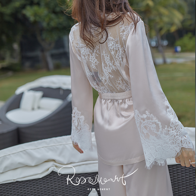 微喇袖背部蕾丝设计 真丝长袖长裤套装 T221016