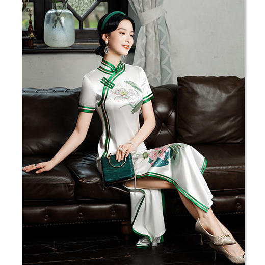 SKY 319138醋酸荷花烫钻走秀旗袍复古国风旗袍 商品图3