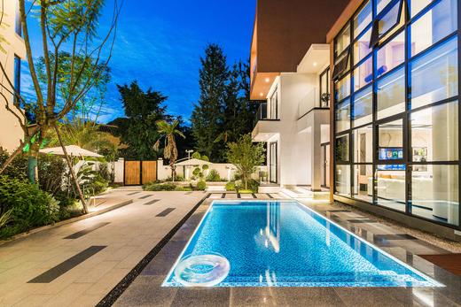 【青城山#177号-8】8房温泉私汤/泳池别墅，轰趴，王婆岩景区旁，草坪BBQ、KTV、台球、带地暖、家庭影院cscs 商品图2