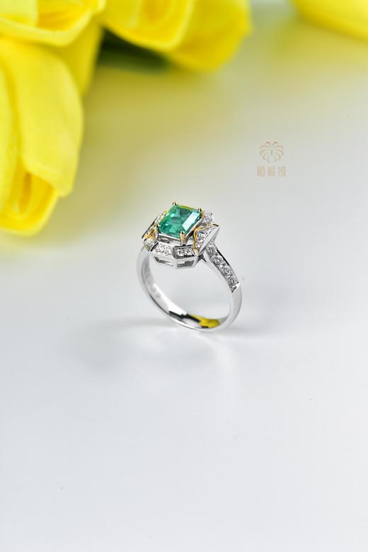 【臻爱】祖母绿戒 CB12304026 商品图2