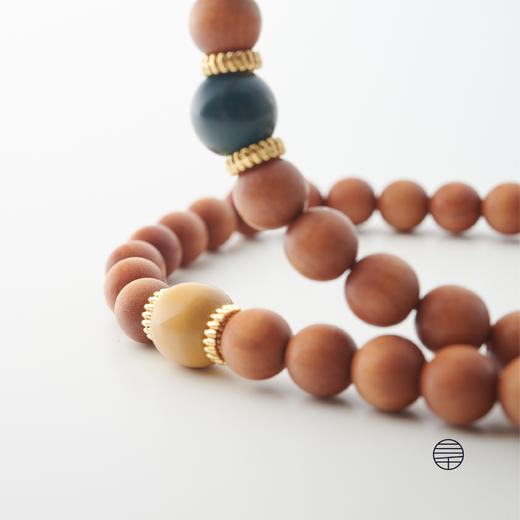 万物三千｜老山檀阿拉善玉多宝佛珠(蓝色隔珠） 108颗 6mm 商品图4