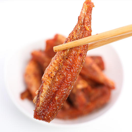 【宜昌助农馆】老巴王混装五香麻辣烤鱼 500g/袋 商品图2