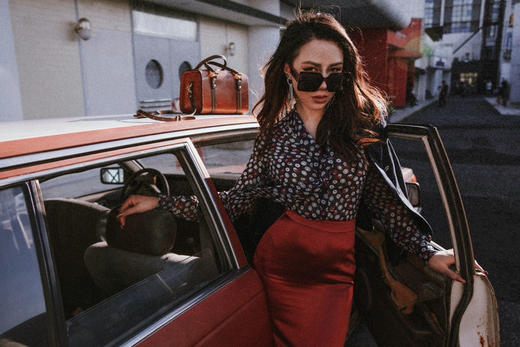 “游乐园”100%真丝衬衫 若隐若现优雅温婉女人味 J8132485C（四季可穿）颈袖添香 商品图3