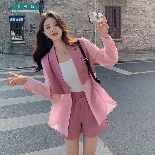 设计感拼接轻薄天丝长袖防晒小西装短裤两件套夏季新款时尚套装女 商品图0