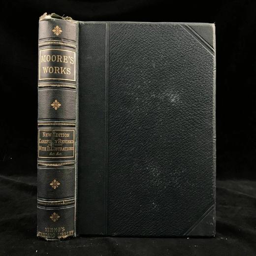 1879年 托马斯·摩尔诗集 约8幅插图 漆布精装18开 商品图0
