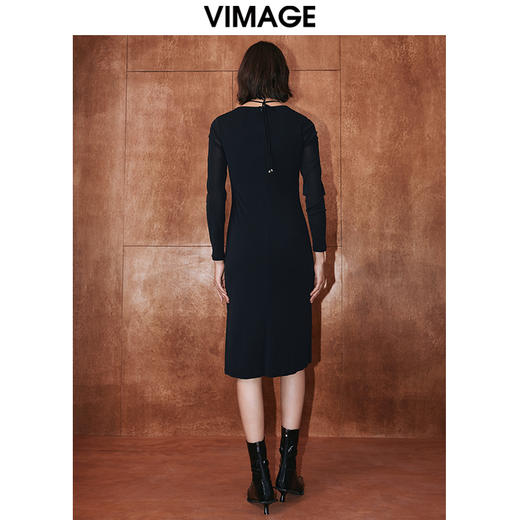 VIMAGE纬漫纪秋季新款纯色气质连衣裙V2007608 商品图4