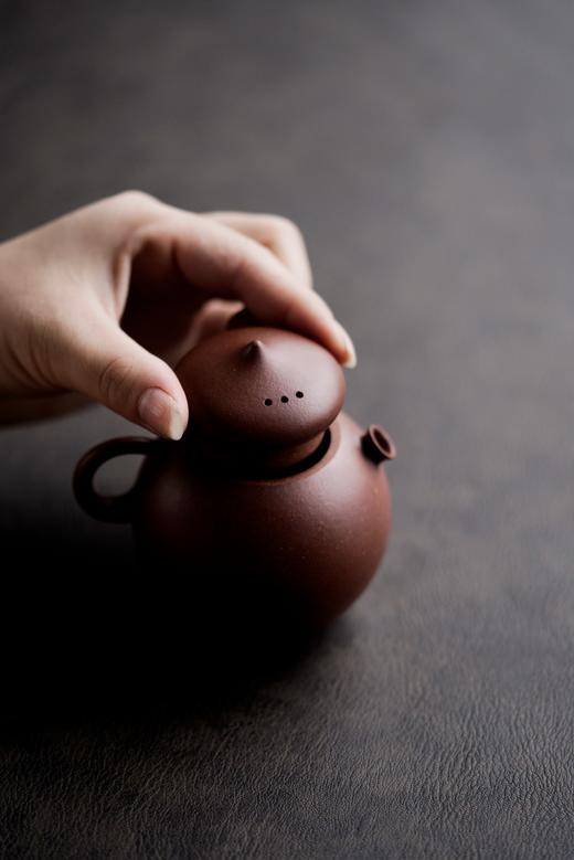 东施 紫砂壶 紫泥 170CC 商品图2