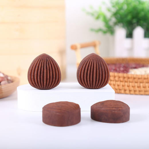 【红豆薏米芡实糕】脱皮红豆制作，添加薏米芡实，绵密口感，无蔗糖，有着巧克力的丝滑，但却没有巧克力的热量和糖分，放心吃！ 商品图3